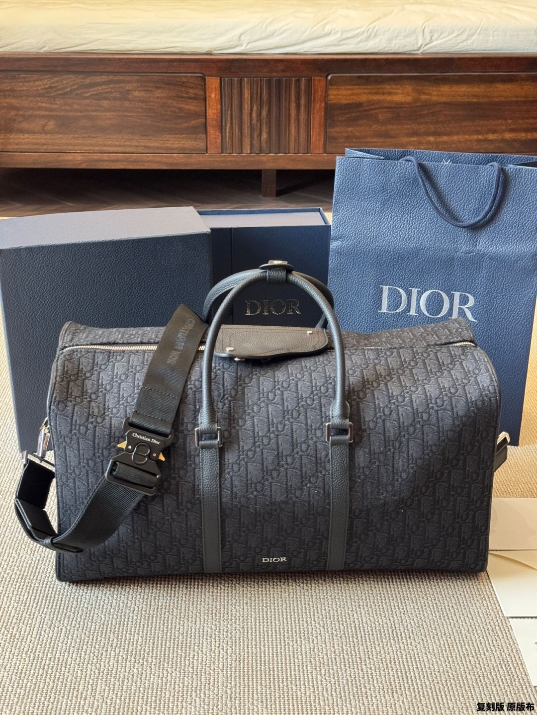 DIOR bag 318